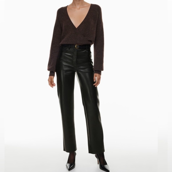 Aritzia Wilfred the Melina Pant Vegan Leather size 4 short length, never worn - Picture 2 of 11